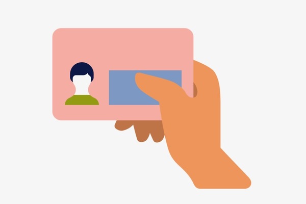 スマホにマイナカード、大丈夫？　競争と安全のバランス、さらに難しく