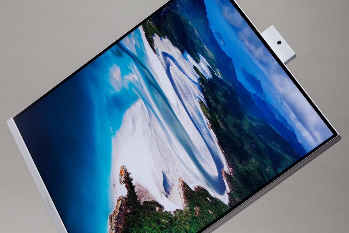 2560×2880ドットの16：18でWEBカメラ付きのクセ強27.6型ディスプレーが意外なほど便利だった件 (1/4)