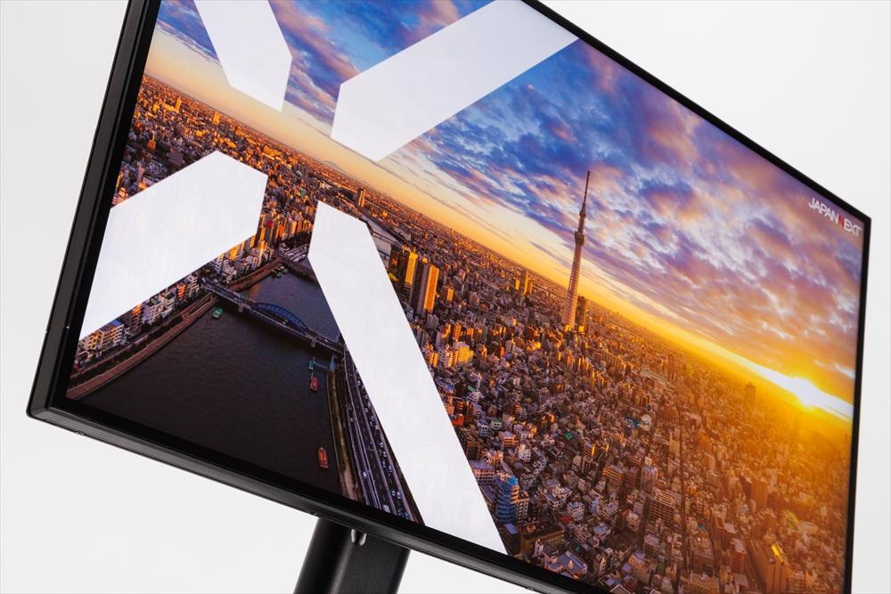 3万円台のお得すぎる4Kディスプレー！ Netflixプランで実質無料になるTV Stickと組み合わせればQOLが爆上げ？ (1/3)