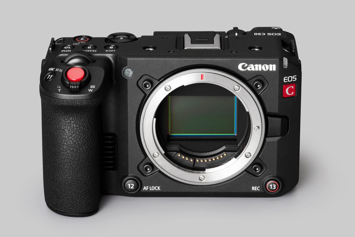 キヤノンが初のオープンゲート記録が可能なシネカメラ「EOS C50」発表