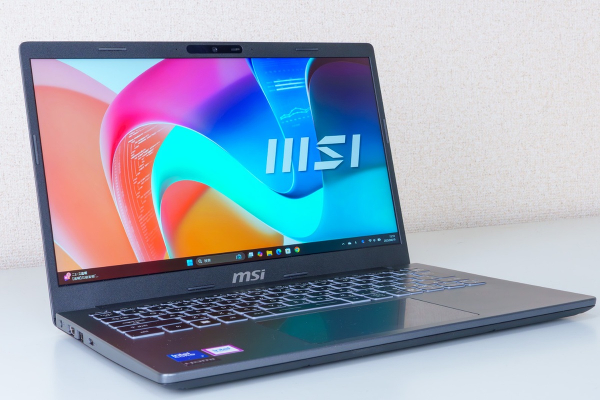 ビジネスマン向けにスペック同じで軽量化！日本限定のノートPCはコスパが良すぎるので外回りの営業マンにお勧めだ (1/3)